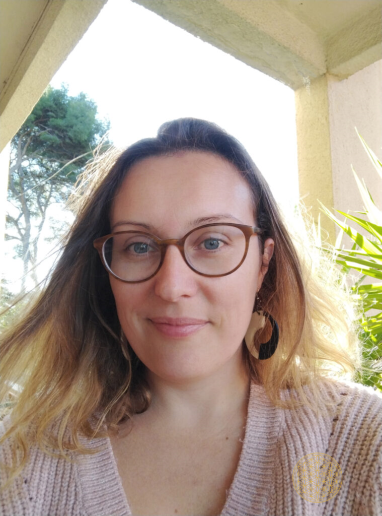 Photographie de Lisa Sciortino, praticienne en psychogénéalogie et auteur du site lilipsychogé et fondatrice de lilisychogé